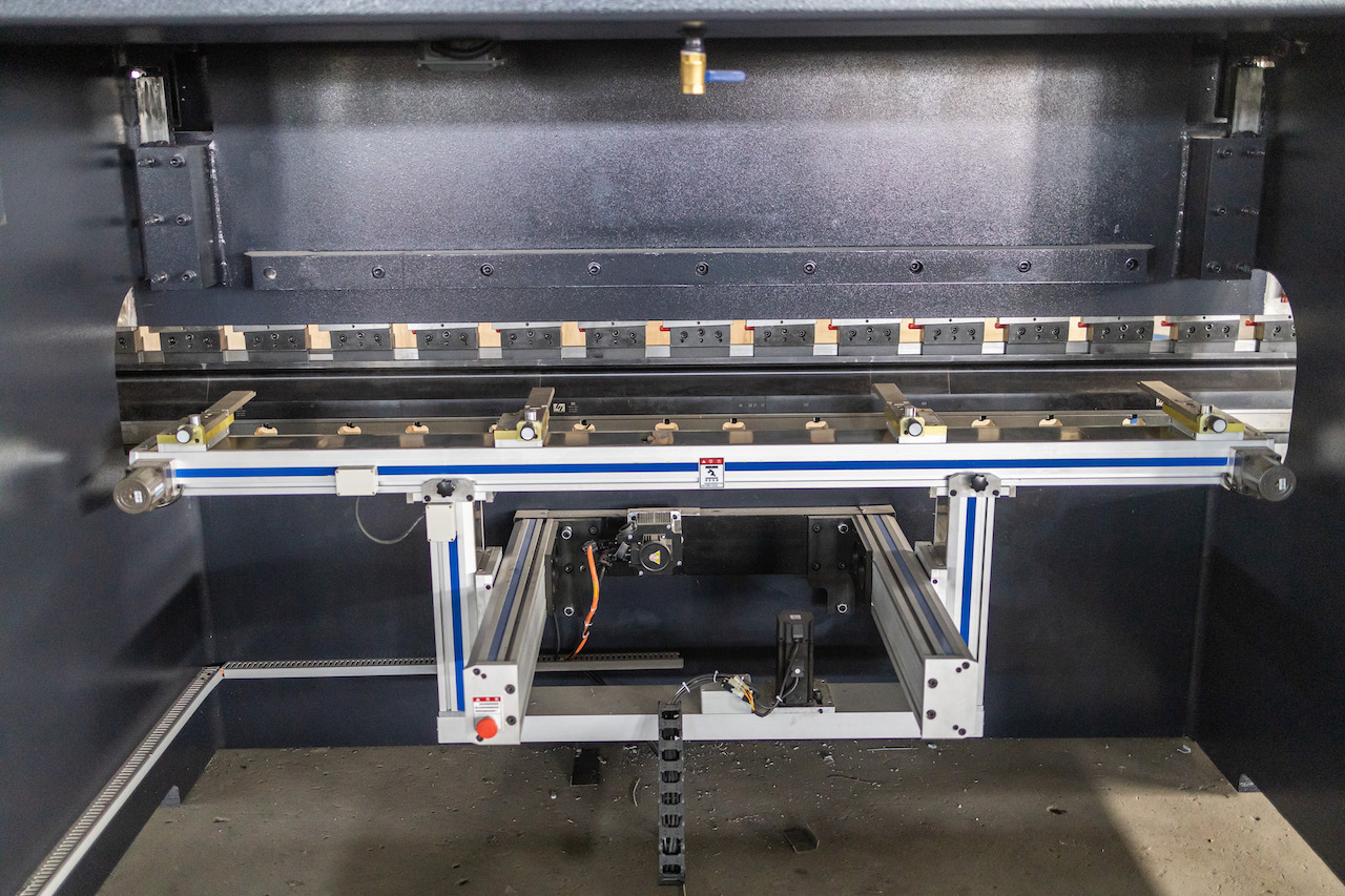 100t Hydraulic Cnc Brake Press Crowning Cnc Press Brake Delem 100t hydraulisk Cnc bremsepress Crowning Cnc kantpress Delem