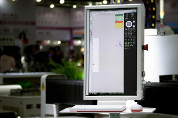 1500*3000mm 500w Racuys Or Ipg Fiber Laser Cutting Machine 1500*3000mm 500w Racuys eller Ipg fiberlaserskjæremaskin