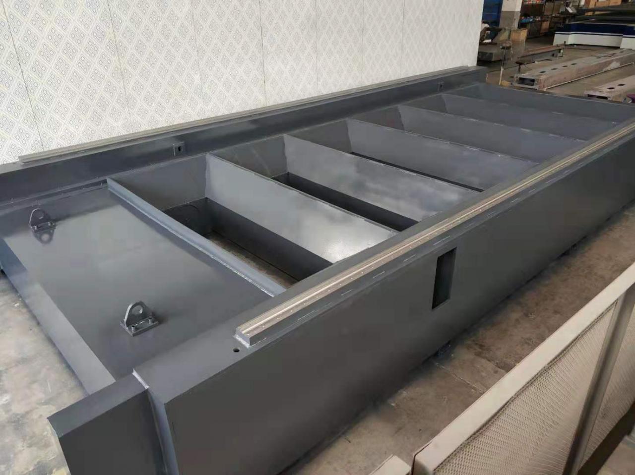 3015 4015 1kw To 6kw Cnc Fiber Laser Cutting Machine Raycus Laser Power 3015 4015 1kw til 6kw Cnc fiberlaserskjæremaskin Raycus Laser Power