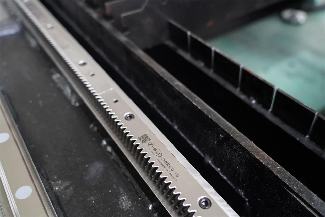 3015 4kw 1kw 2kw 3kw Stainless Steel Cnc Fiber Laser Cutting Machine 3015 4kw 1kw 2kw 3kw rustfritt stål Cnc fiberlaserskjæremaskin