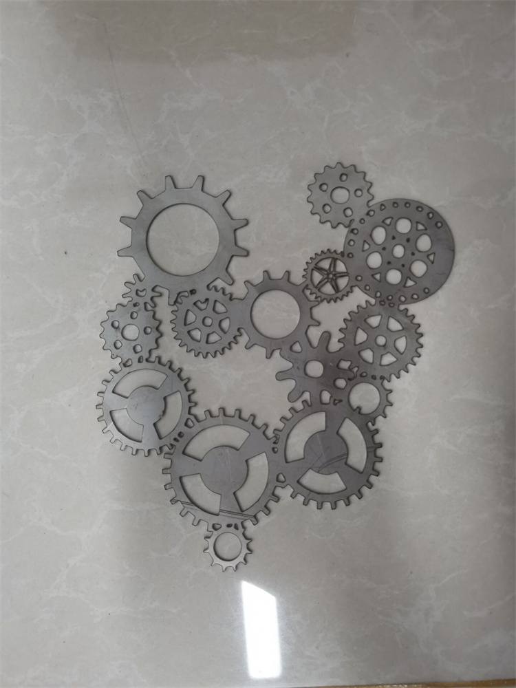 3015 Copper Carbon Stainless Steel Aluminum Iron Metal Cnc Fiber Laser Cutting Machine 3015 kobber karbon rustfritt stål aluminium jern metall Cnc fiber laser skjæremaskin