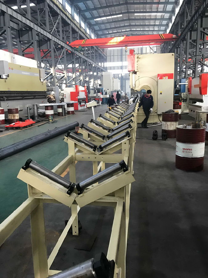 4 Axis Cnc Tandem Press Brake With Delem Da58t 2d Graphical Controller 4-akset Cnc Tandem kantpress med Delem Da58t 2d grafisk kontroller