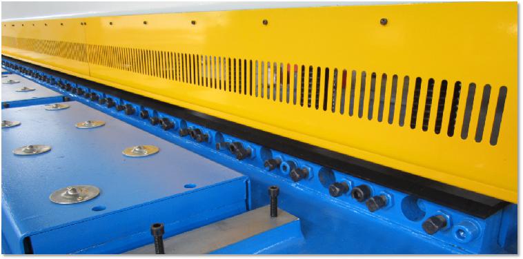 4mm Oem Qc11y-8x3200 Nc Hydraulic Guillotine Guillotine Shearing Machine 4mm OEM Qc11y-8x3200 Nc Hydraulisk giljotin giljotinklippemaskin