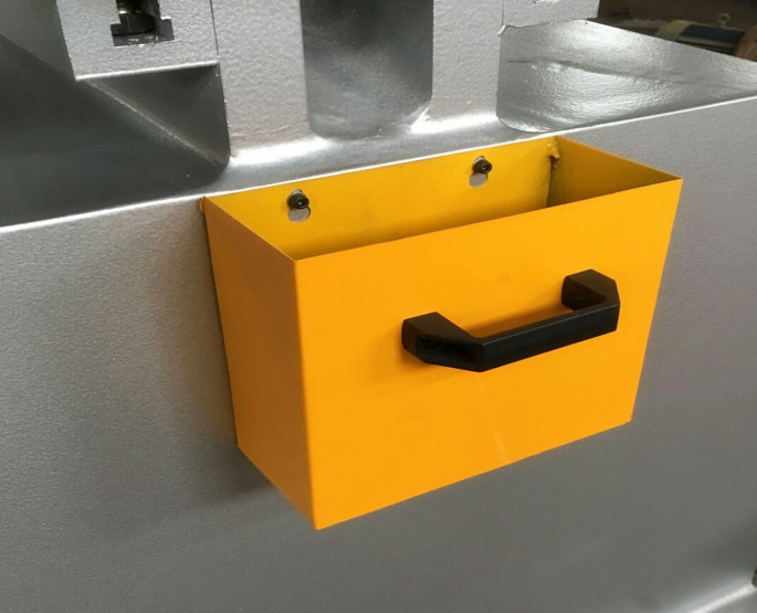 60t Q35-16 Hydraulic Ironworker Shearing Punching Bending And Notching Machine 60t Q35-16 hydraulisk jernbearbeider skjærende stansebøye- og hakkmaskin