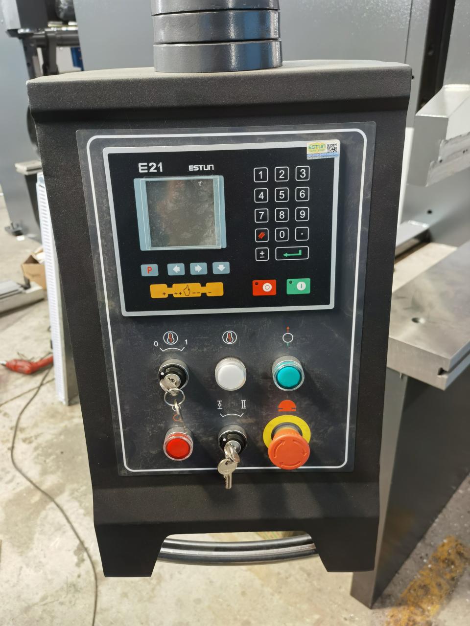 6x3200 mm skjæremaskin i rustfritt stål, automatisk skjæremaskin for jernplater