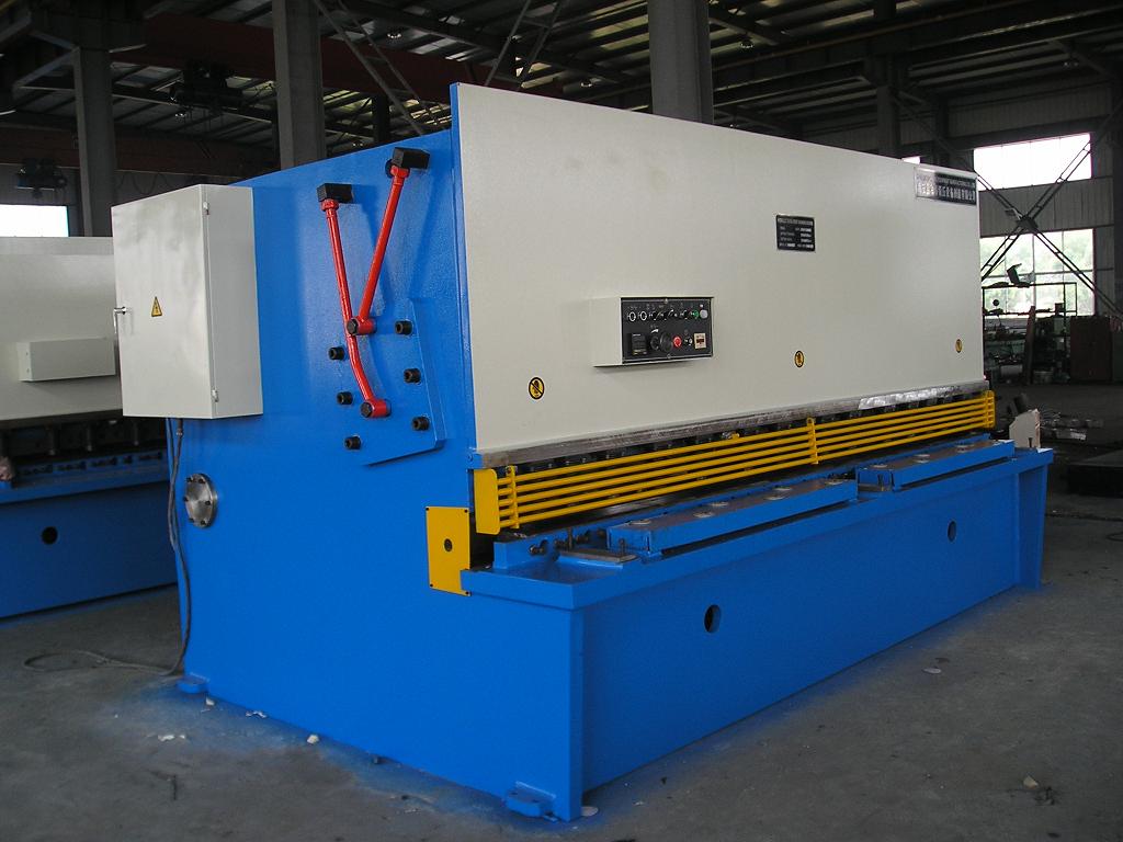 Cnc Hydraulic Metal Stainless Steel Aluminum Shearing Guillotine Cutting Shearing Machine Cnc hydraulisk metall rustfritt stål aluminium skjæring giljotin skjære skjæremaskin
