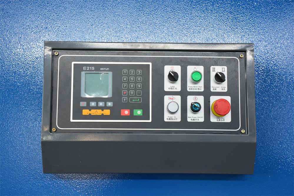 Hydraulic Pendulum Shearing Machine Cnc Automatic Guillotine Shearing Machine Hydraulisk pendelklippemaskin Cnc automatisk giljotinklippemaskin