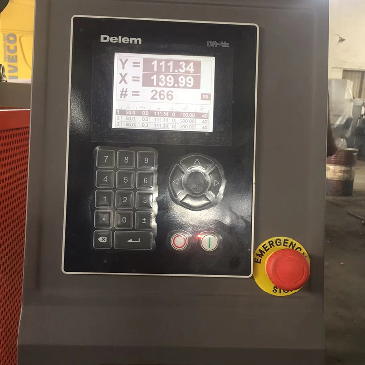 Hydraulic Press Brake Machine Acl Torsion Bar Synchro Mechanical Press Brake Hydraulisk kantpressemaskin Acl Torsion Bar Synchro Mekanisk kantpress