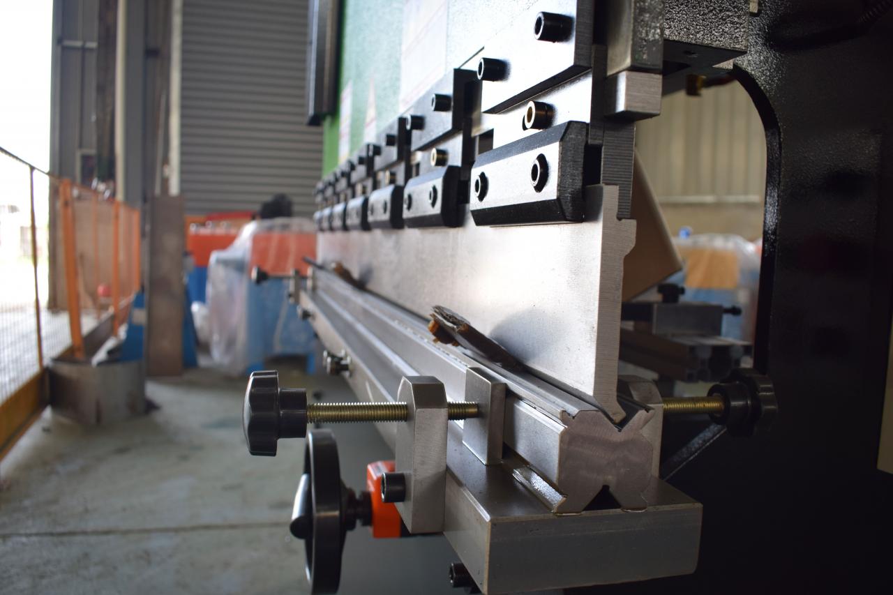 Hydraulic Sheet Metal Bending Cnc Press Brake Machine Wc67y Hydraulisk platebøying Cnc kantpressemaskin Wc67y
