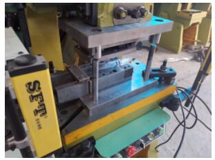 Mechanical Press Machine, 100 Ton Power Press Price Mekanisk pressemaskin, 100 tonn kraftpressepris