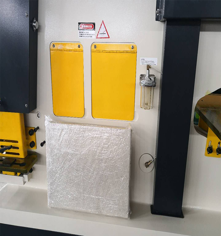 Metal Cutting Hydraulic Steelworkers Machine For Punching Cropping Notching Cutting Metallkutting Hydraulisk stålarbeidermaskin for stansing Beskjæring Hakkskjæring