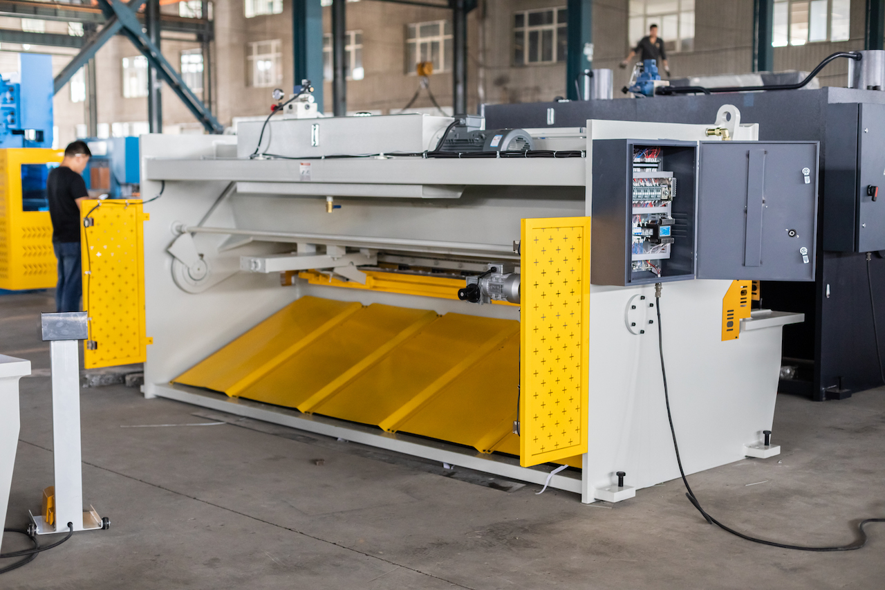 Qc11y 8x3200 metallskjæremaskin stålplate hydraulisk skjæremaskin