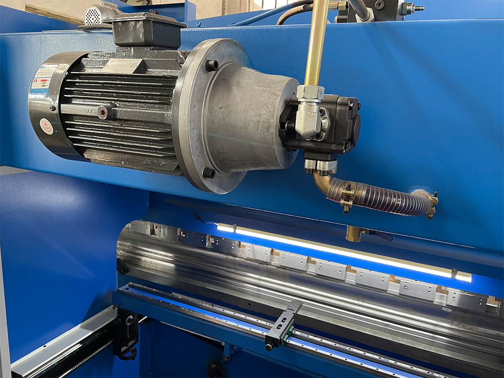 Wc67k-400T Cnc Plc Manual Sheet Bending Machine Hydraulic Nc Press Brake Machine Wc67k-400T Cnc Plc manuell arkbøyemaskin Hydraulisk Nc kantpressemaskin