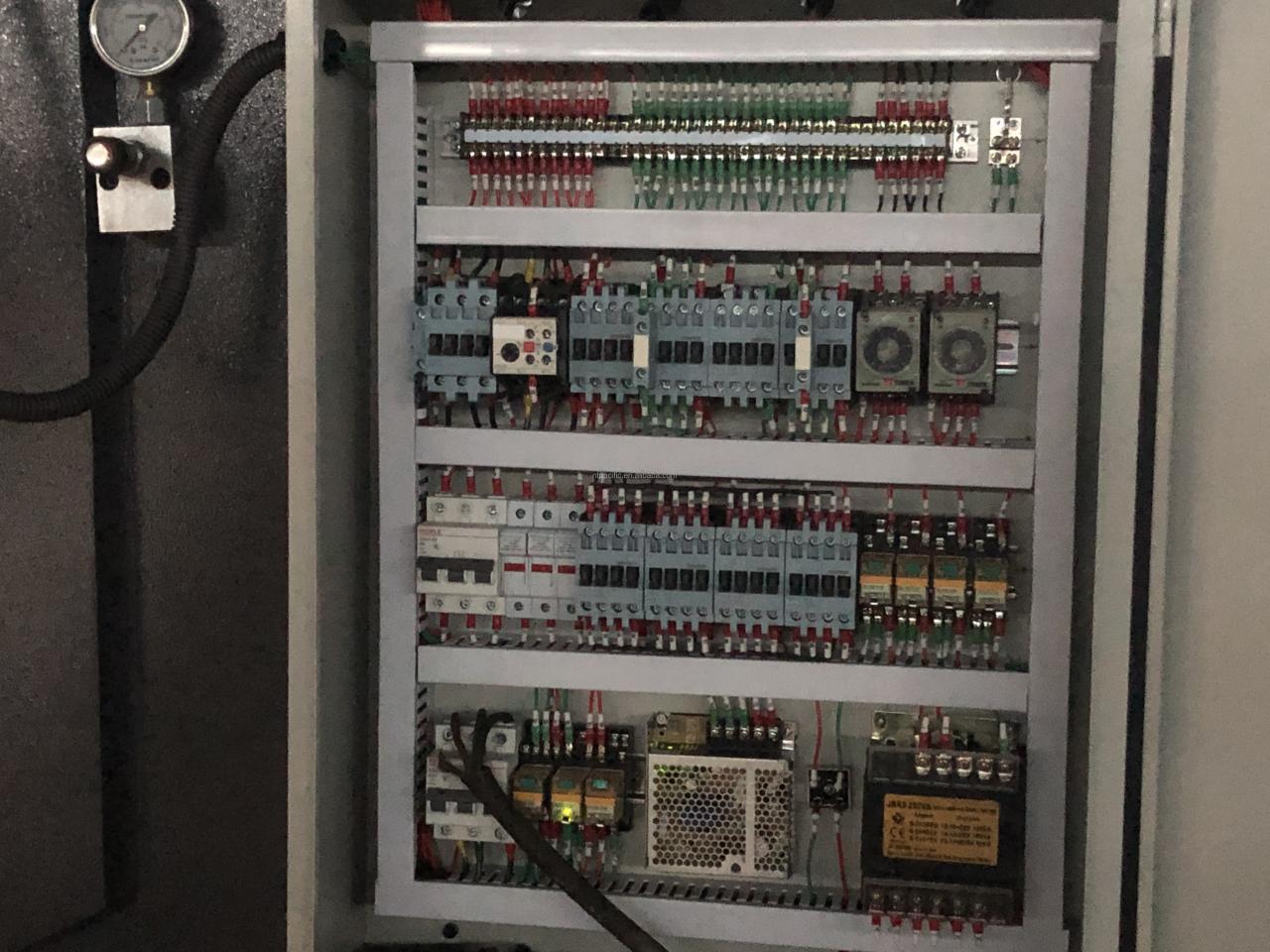 Wc67k Cnc Aluminum Iron Plate Hydraulic Press Brake Cnc Metal Sheet Bending Machine Wc67k Cnc aluminium jernplate Hydraulisk kantpresse Cnc metallplate bøyemaskin