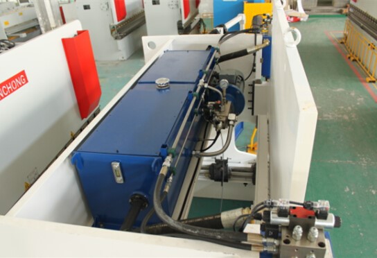 Wc67yk 80 100 160 200 Ton 3200mm E21 Nc Sheet Metal Oil Hydraulic Press Brake Price Wc67yk 80 100 160 200 Tonn 3200mm E21 Nc Platemetallolje Hydraulisk kantpresse Pris